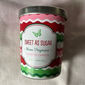Dolly Parton Sweet As Sugar Christmas Scented Candle DG Holly Dolly Fragrance